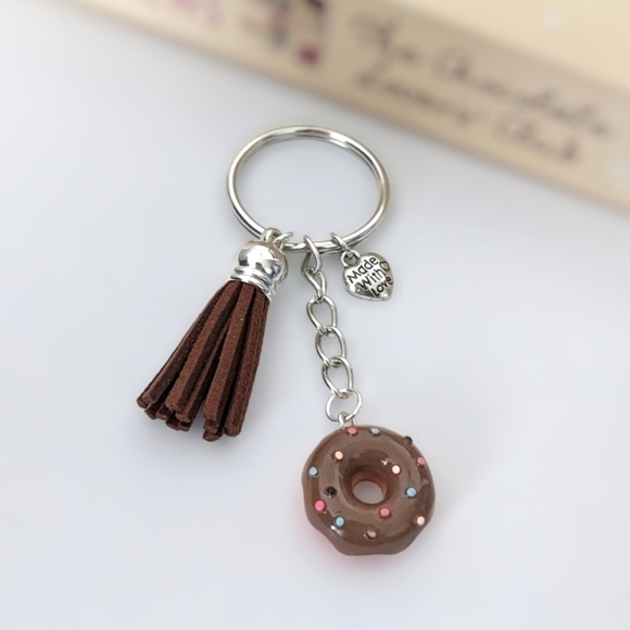 Donut Tassel Keychain  | Handcrafted & Brand New - Picture 1 of 4